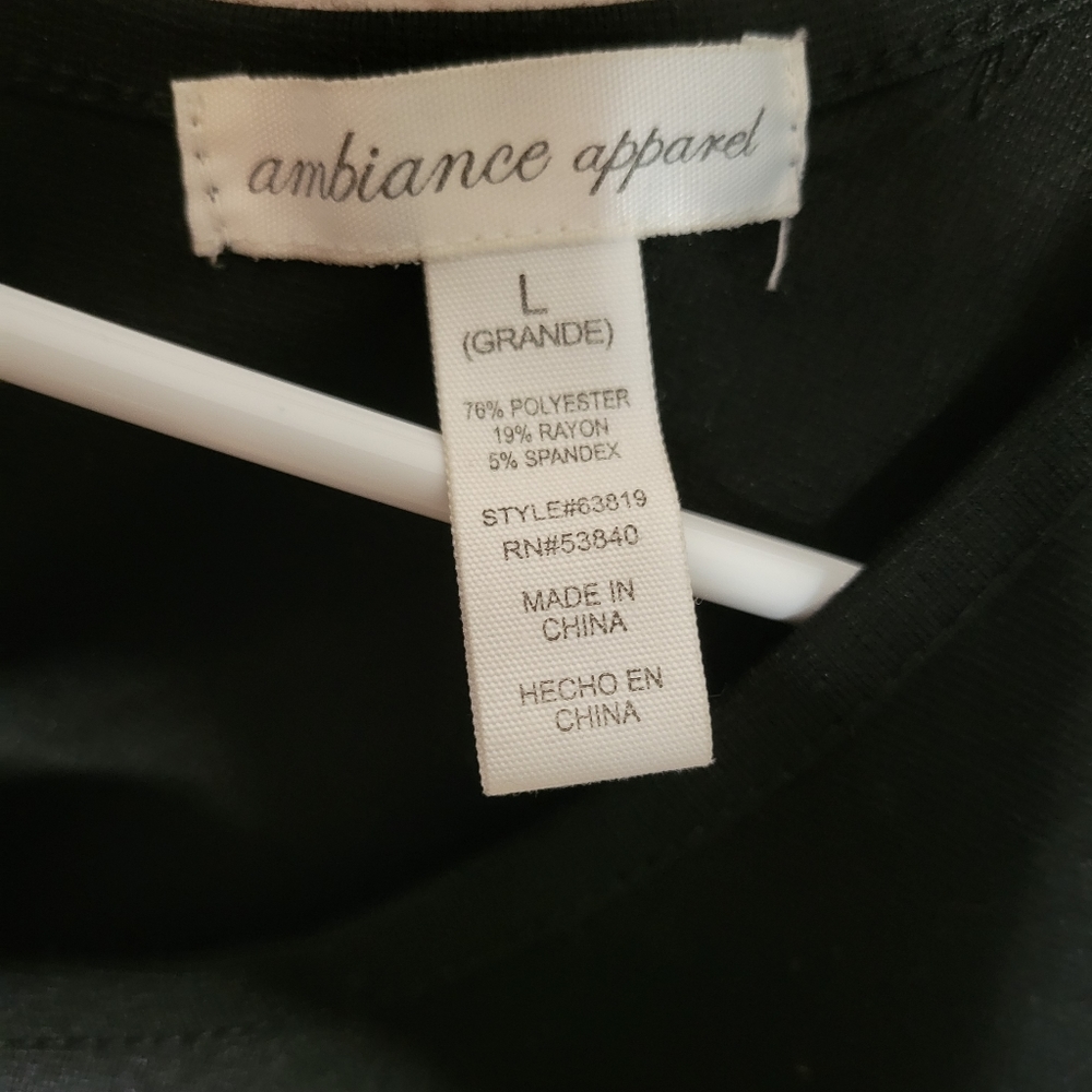 Ambiance apparel large black zipper crop top summer tee - Picture 3 of 3